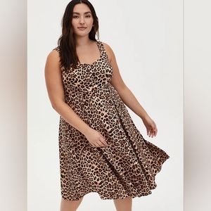 Torrid Leopard Sweetheart Skater Midi Dress- Size 3